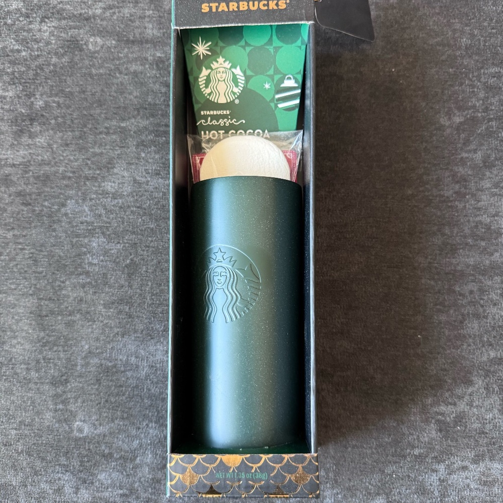 Starbucks Holiday Gift Set!
